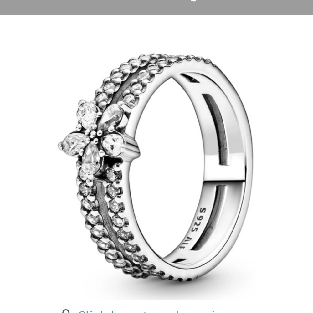 New in box Pandora Sparkling Snowflake Ring